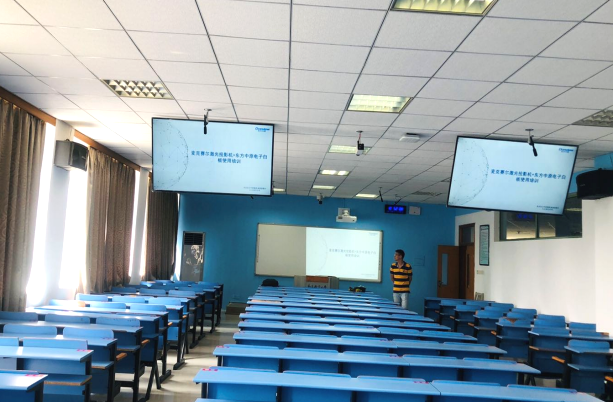 南昌航空大學.png
